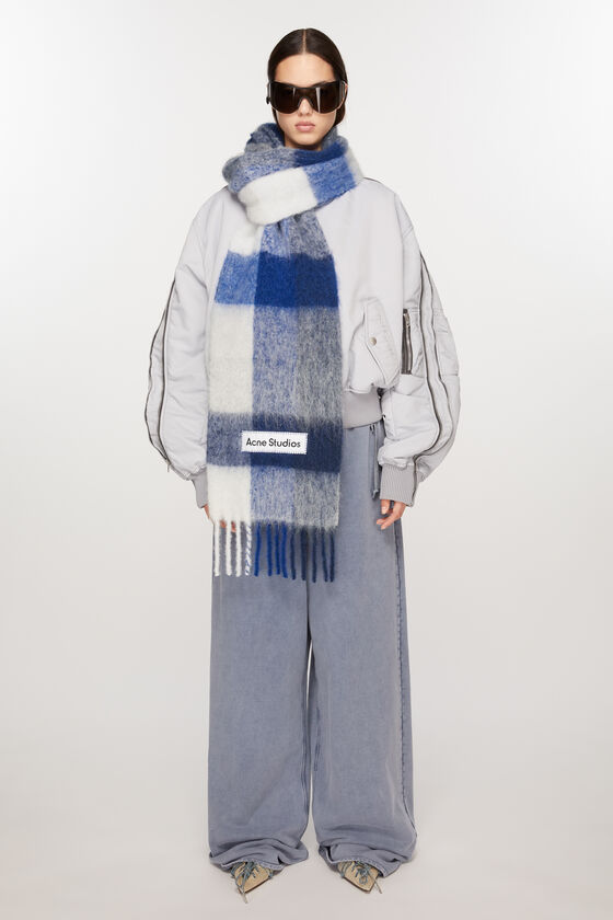 (image for) Energy-Efficient Mohair checked scarf